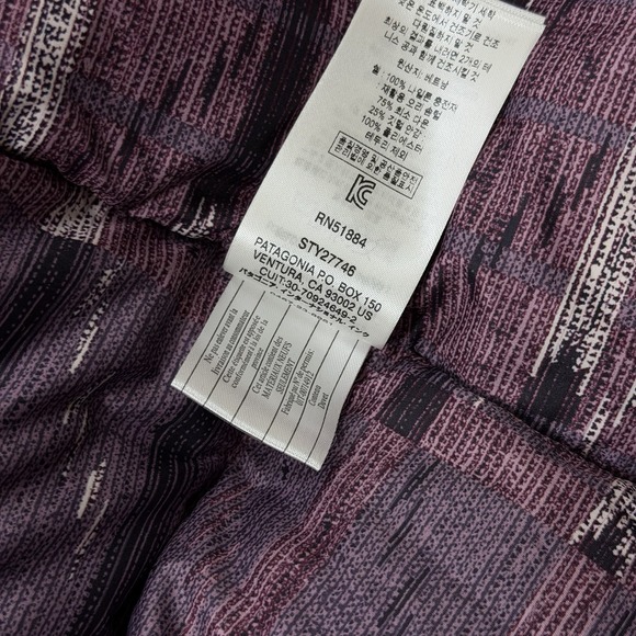 Patagonia Women's Sz‎ S Bivy Hooded Vest in Gray, Pink Hooded Down Filled - Picture 15 of 15